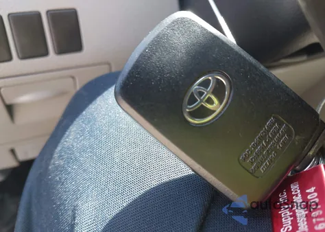 2018 Toyota Highlander Hybrid Le from USA, damaged, VIN 5TDBGRFH6JS038823